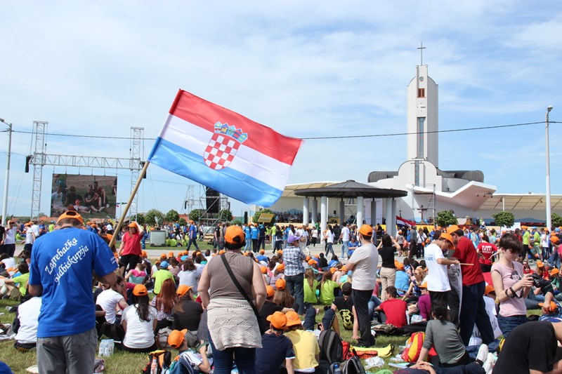 Natječaj za logo i himnu SHKM-a u Dubrovniku 2014.
