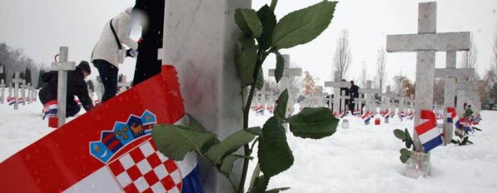 Mladi iz Banja Luke na Danu sjećanja na žrtvu Vukovara