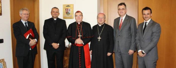 Potpisani ugovori s Papinskim sveučilištima u Rimu