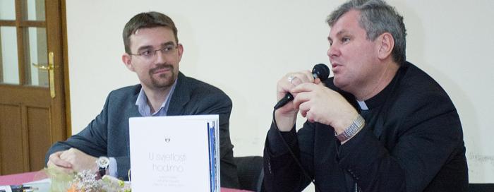 Predstavljena fotomonografija Susreta u Sisku