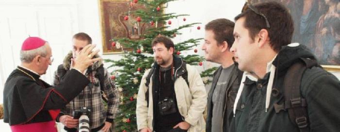 Božićna čestitka zadarskog nadbiskupa Puljića