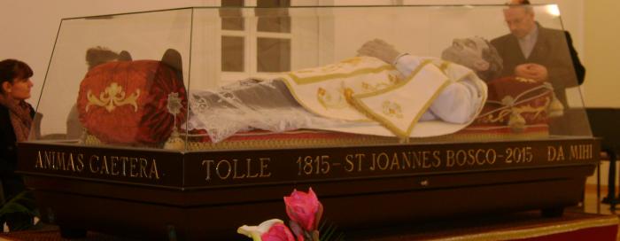 Bdjenje uz relikvije sv. Ivana Bosca za izbor novog pape