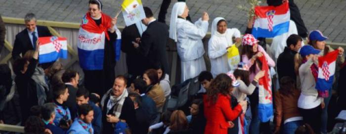 Srednjoškolci iz Splita na Cvjetnicu u Rimu