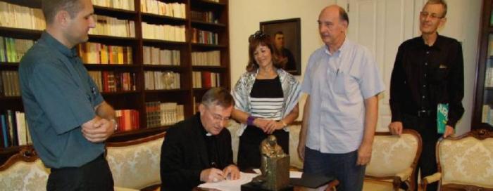 Ugovor između Splitsko-makarske nadbiskupije i Studentskog centra Split