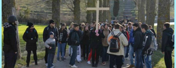 Križni put mladih Šibenske biskupije