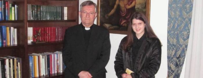 Buduća karmelićanka kod nadbiskupa Barišića