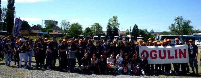 Križni put mladih Ogulinskog dekanata