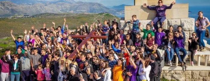Križni put na Srđ u znaku mladih i pripreme za SHKM