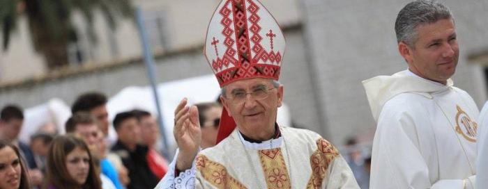 Nadbiskup Puljić slavio s mladima u Gružu