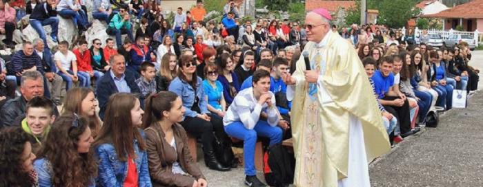 Nuncij D'Errico predvodio slavlje s mladima