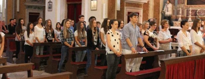 Biskup Uzinić klasičarima na početku školske godine: Budite graditelji bolje Crkve i boljeg društva!