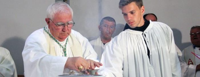 Biskup Ivas posvetio crkvu Hrvatskih mučenika