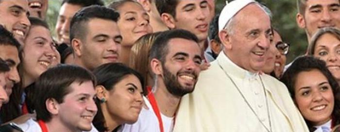 [VIDEO] Papa s članovima crkvenih pokreta i novih zajednica