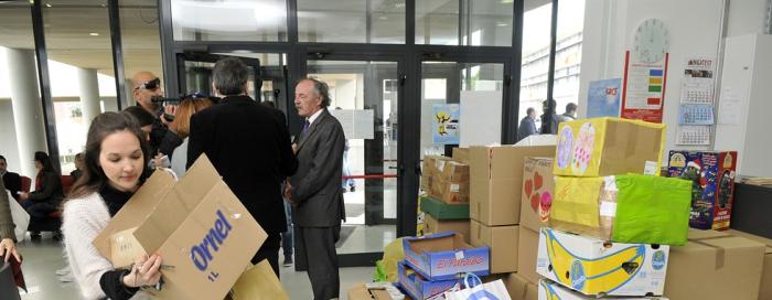 Splitski studenti prikupili dva kamiona pomoći i predali Caritasu za 400 siromašnih obitelji