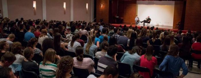 (VIDEO) Susret mladih u Splitu na temu 'Ima li mista za Krista?!''