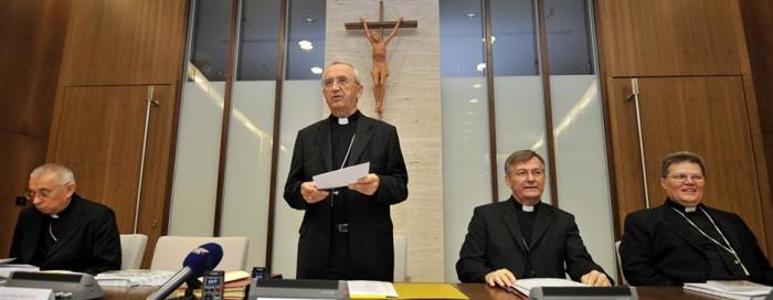 Nadbiskup Puljić: Neka Bogu posvećene osobe pođu na 'egzistencijalne periferije'