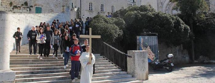 (VIDEO) Četrnaesti križni put mladih Šibenske biskupije