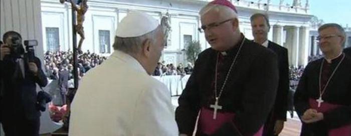 (VIDEO) Papa mladim Dubrovčanima: Žarom i radošću izgrađujte društvo u kojemu živite