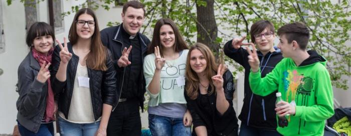 (VIDEO) Sabor mladih Gospićko - senjske biskupije u Karlobagu