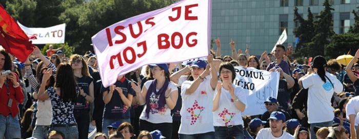 Obnova posvete hrvatske mladeži Srcu Isusovu u Trnovčici