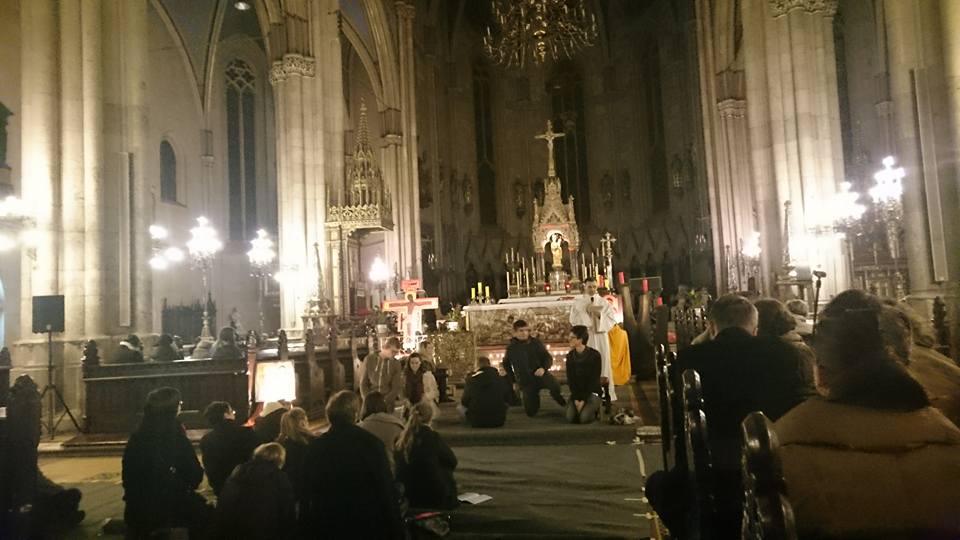 Taizé molitva u zagrebačkoj katedrali