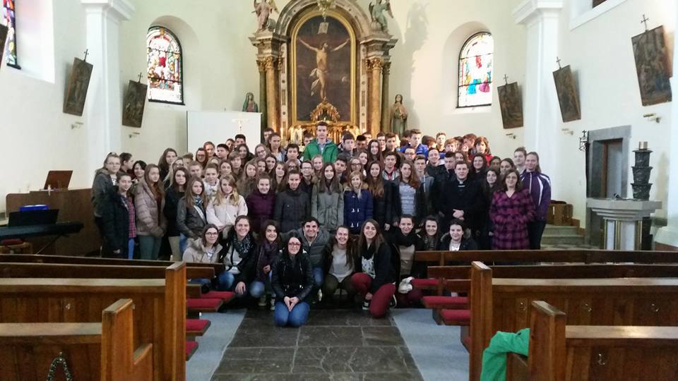 Ogulin: Dekanatski susret krizmanika