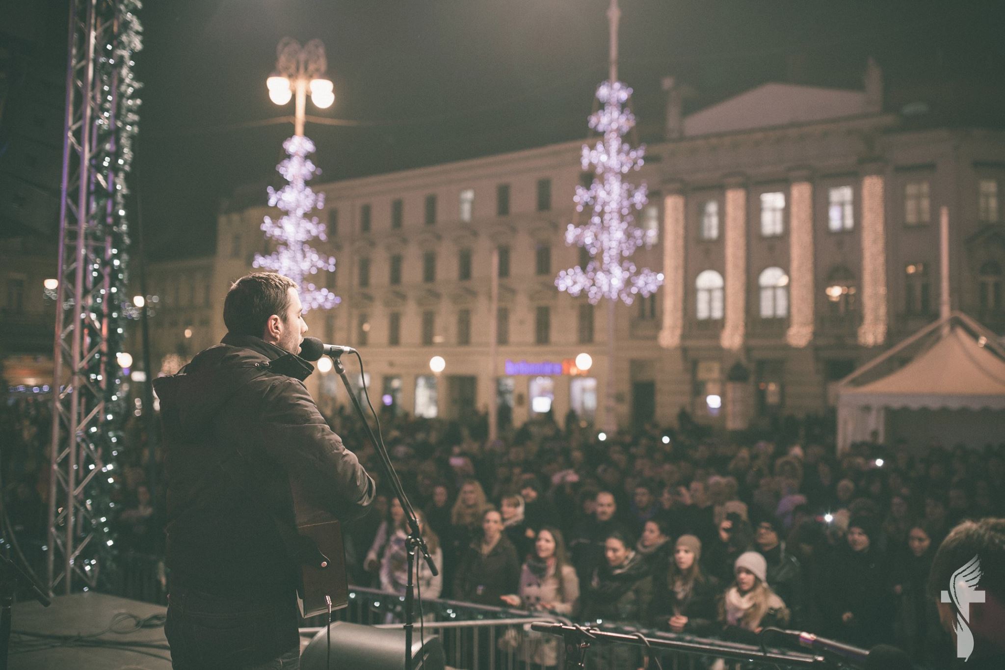 ˝Božja pobjeda˝ proslavila Isusa u centru Zagreba