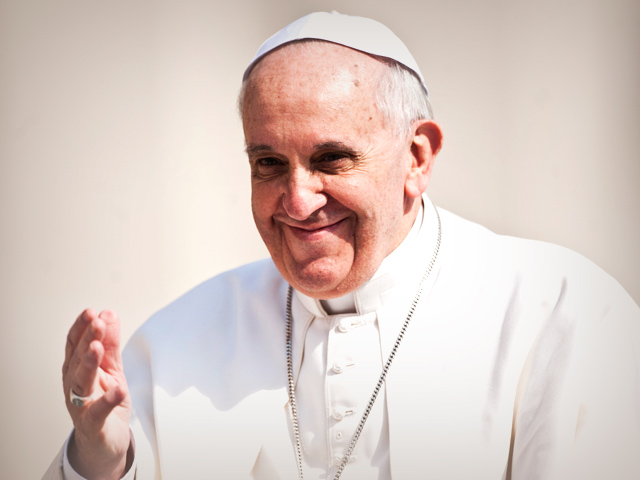 Papa: ˝Mladi, čitajte Bibliju!˝