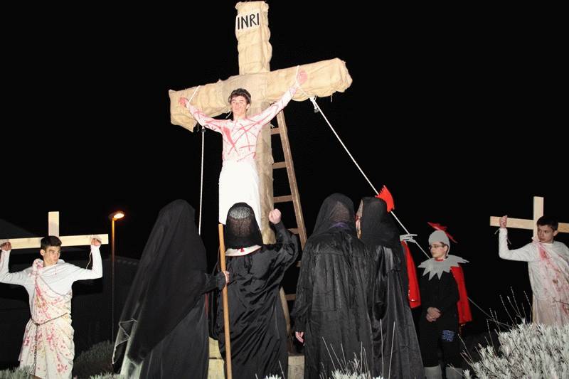 Uprizorenje križnog puta u Grudi