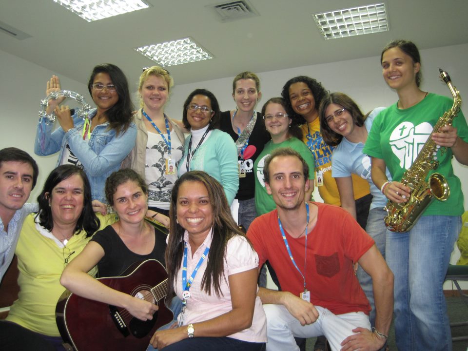 644695_10152717922825577_1890597405_n