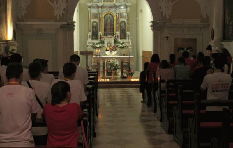 Klanjanje za sudionike nacionalne završnice Katoličke malonogometne lige Crkve u Hrvata