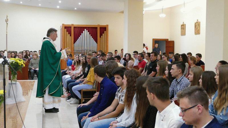 Misa za gimnazijalce Nadbiskupijske klasične gimnazije u Splitu u povodu početka nove školske godine