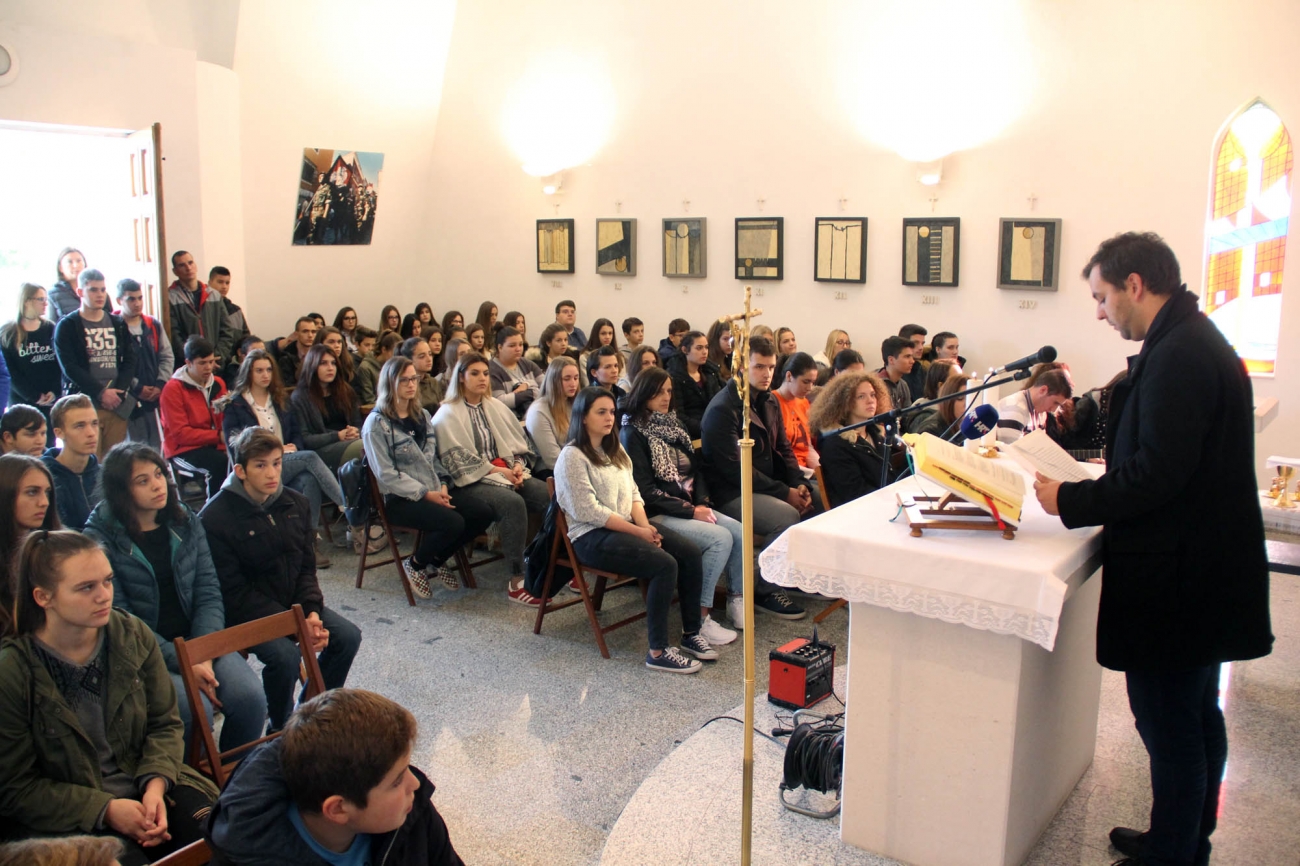 Susret mladih Šibenske biskupije: ‘Crkva su mladi i važno je da oni grade Crkvu’